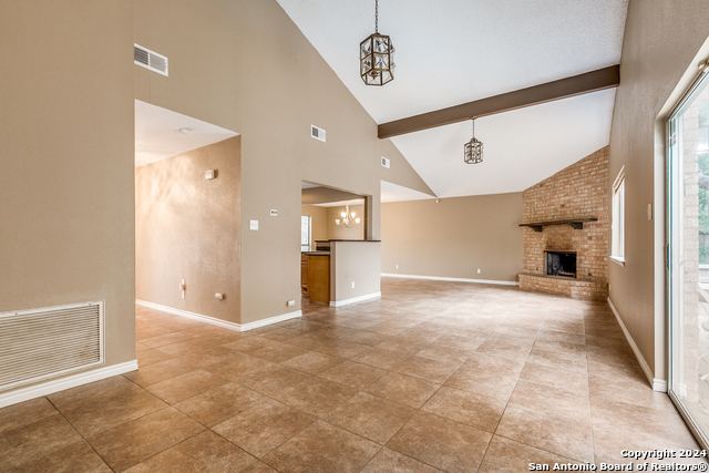 8503 Ridge Stone St Property Photo 4