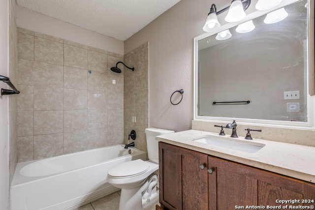 8503 Ridge Stone St Property Photo 14