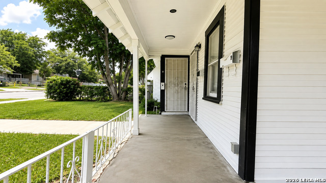 1319 Leal Property Photo 12