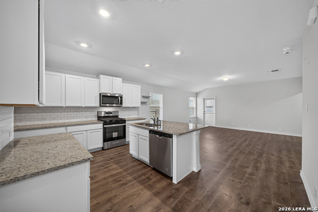 731 Overlook Rdg Property Photo 16