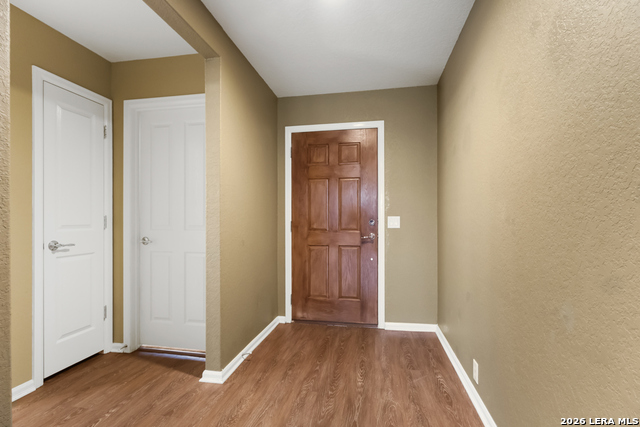 2610 Amethyst Dr Property Photo 4