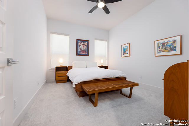 27 Mariposa Pkwy E Property Photo 22