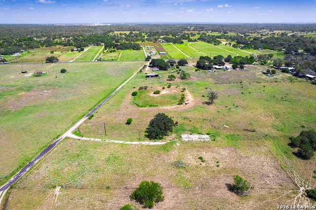 2572 Mogford Rd Property Photo 14