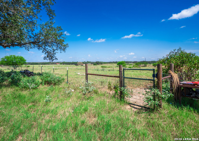 2572 Mogford Rd Property Photo 18