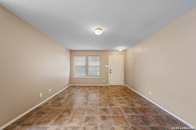 7522 Yellow Sand Dr Property Photo 6