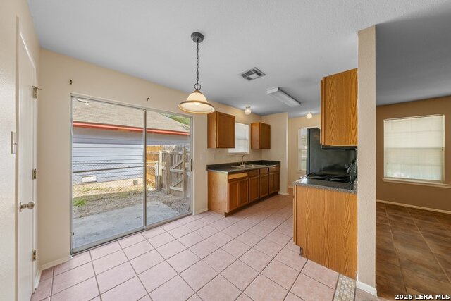 7522 Yellow Sand Dr Property Photo 8
