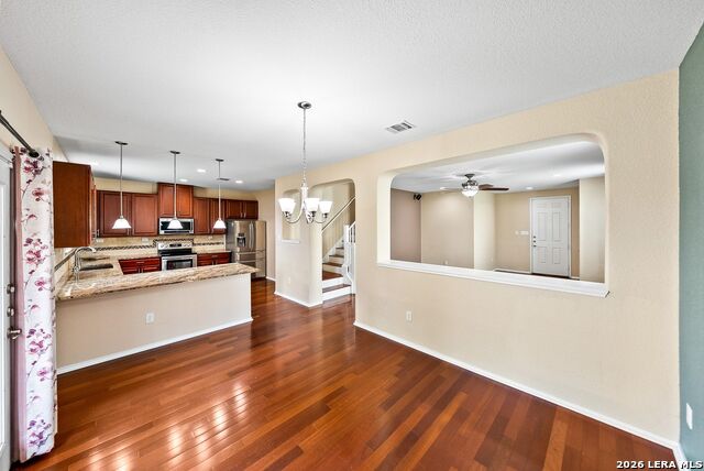 2231 Sundrop Bay Property Photo 10