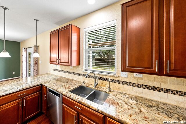 2231 Sundrop Bay Property Photo 13