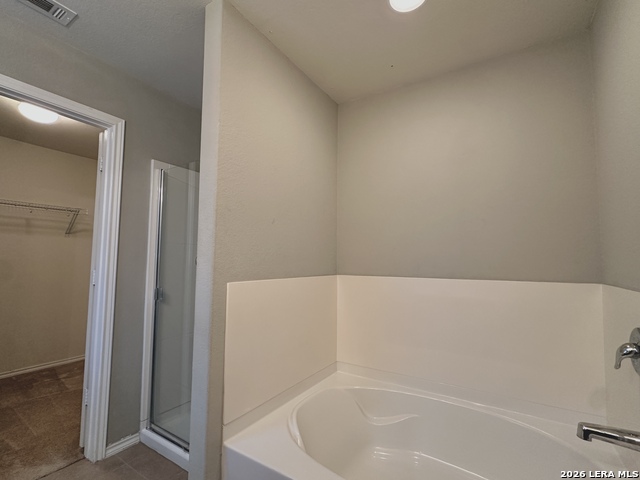 11746 Silver Fld Property Photo 12
