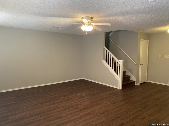 10811 Redbush Park Property Photo 3