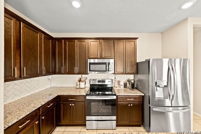 5702 Cicada Cir Property Photo 11