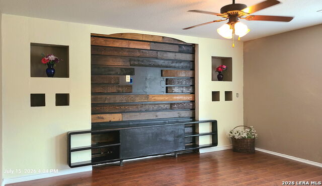 8426 Silver Brush Property Photo 5