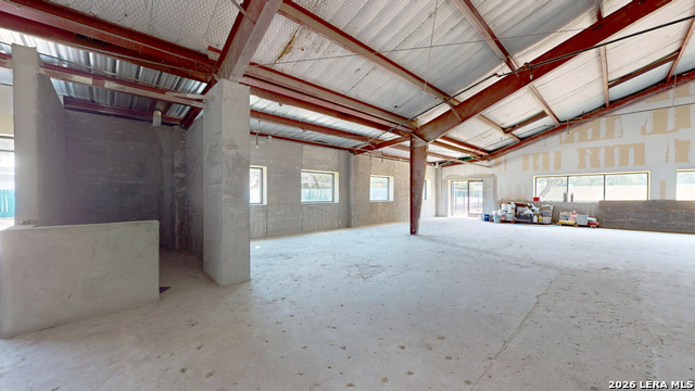17776 Blanco Rd Property Photo 6