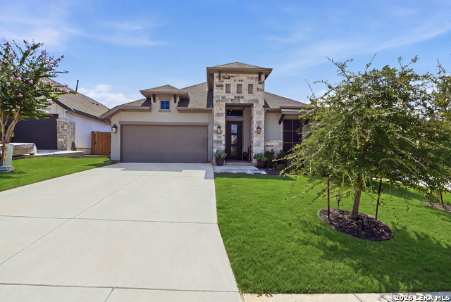 1102 Cadogan Squire Property Photo 1