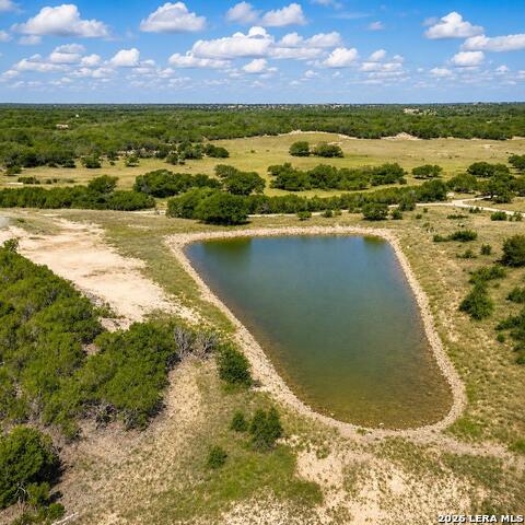 115 Yellowstone Property Photo 4