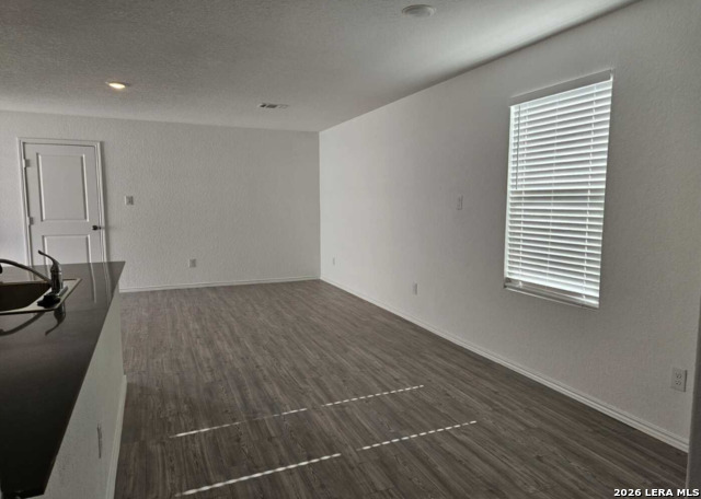 7239 Pasture Run Property Photo 6
