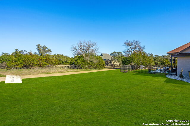 101 E Eli Chandler Property Photo 31