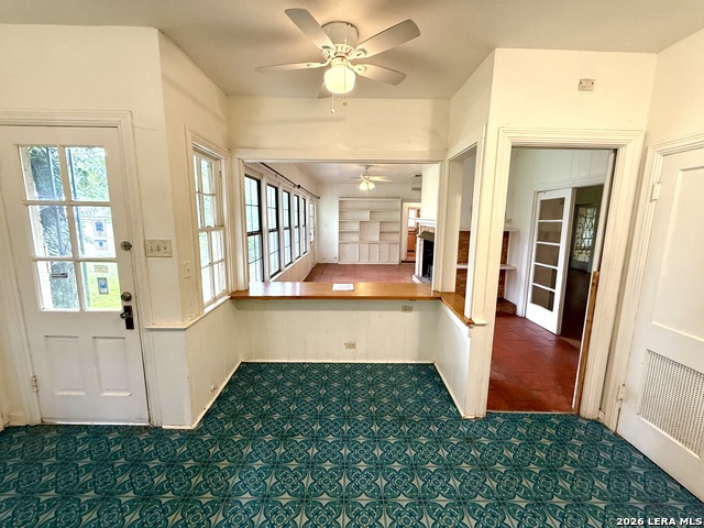 247 Club Dr Property Photo 14
