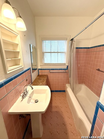 247 Club Dr Property Photo 22