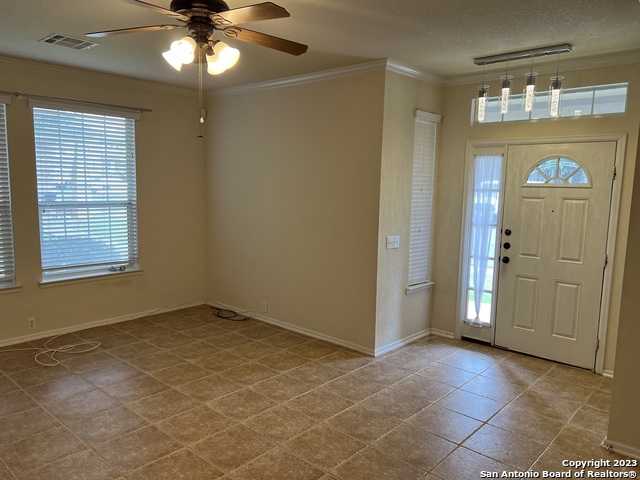 2532 Grayson Cir Property Photo 4