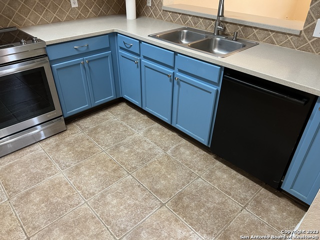2532 Grayson Cir Property Photo 11