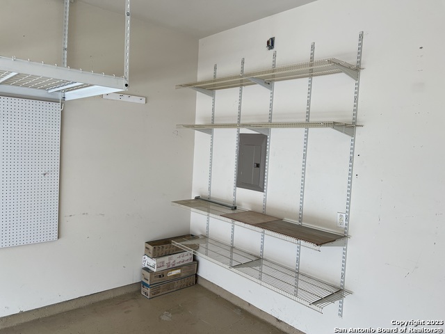 2532 Grayson Cir Property Photo 38