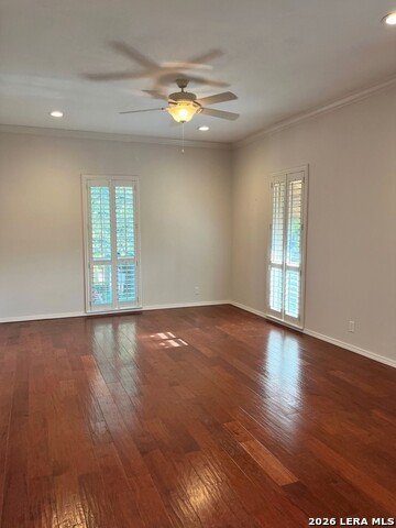 7707 Broadway Property Photo 9
