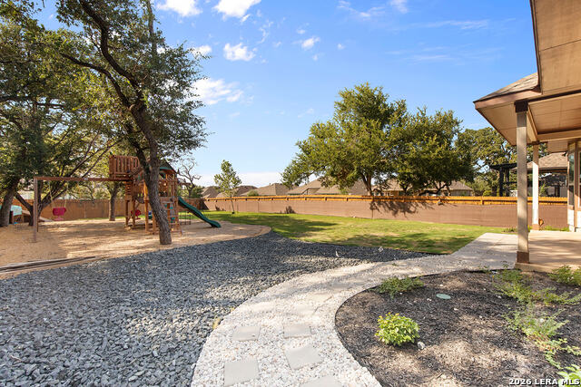 9015 Mendrin Rdg Property Photo 44