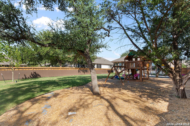 9015 Mendrin Rdg Property Photo 45