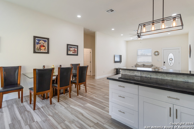 567 Hummingbird Property Photo 12