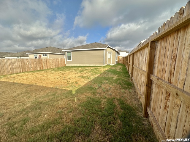 9922 Yellow Lk Property Photo 13