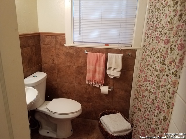 335 E Rosewood Ave Property Photo 7