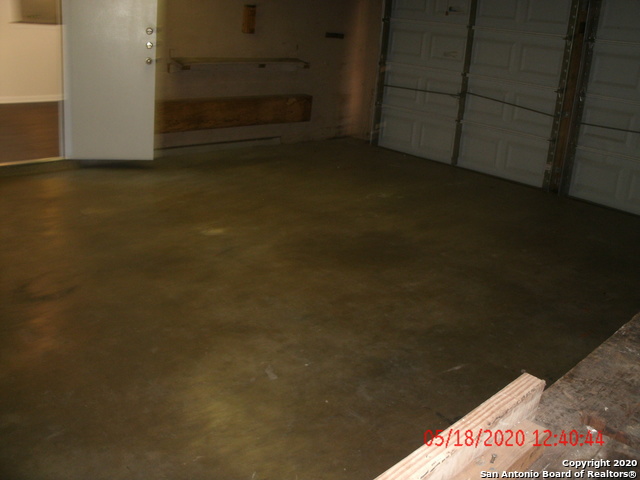409 E Wright Blvd Property Photo 9