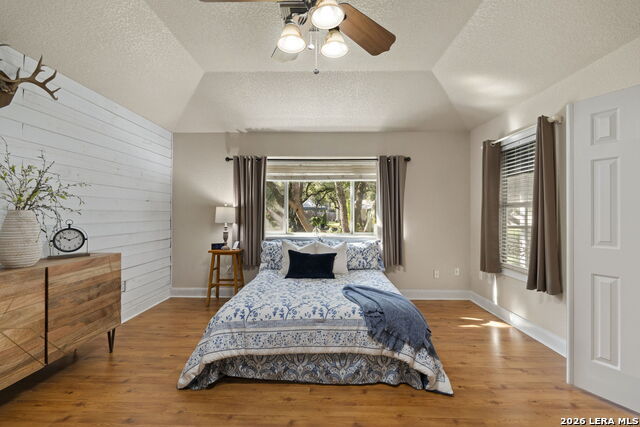 30720 Smithson Valley Rd Property Photo 6