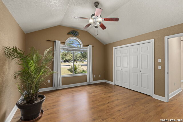 30720 Smithson Valley Rd Property Photo 12