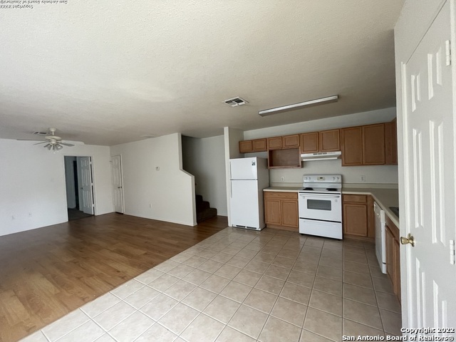 11247 Terra Loop Rd Property Photo 4