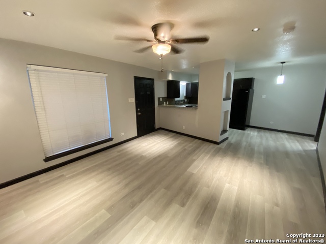 211 Natalen Ave Property Photo 3
