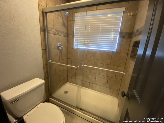 211 Natalen Ave Property Photo 5
