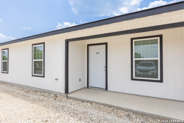 1010 County Road 4516 Property Photo 2