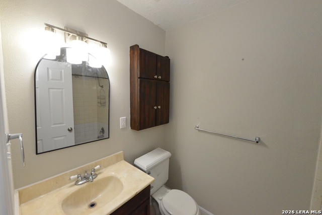 7217 Leading Oaks Property Photo 10