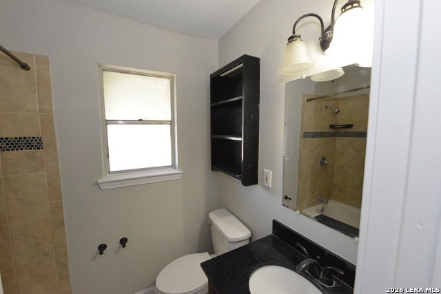 7217 Leading Oaks Property Photo 13