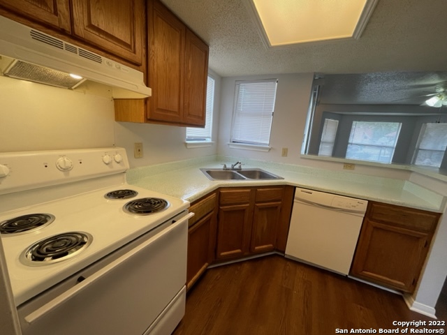 6302 Bostonian Property Photo 7