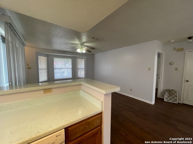 6302 Bostonian Property Photo 10