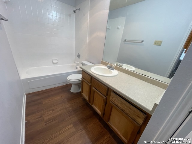 6302 Bostonian Property Photo 14