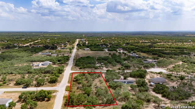 100 County Road 2669 Property Photo 4