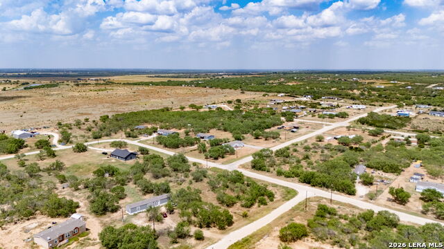 100 County Road 2669 Property Photo 10