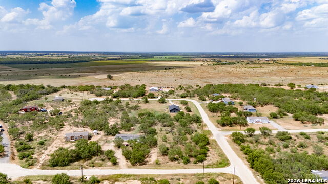 100 County Road 2669 Property Photo 11
