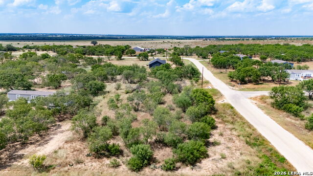 100 County Road 2669 Property Photo 15