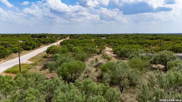 100 County Road 2669 Property Photo 16