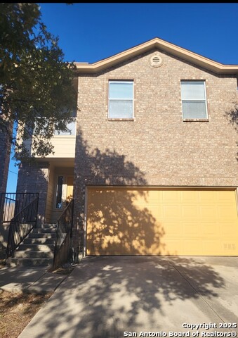 754 Pinafore St Property Photo 2